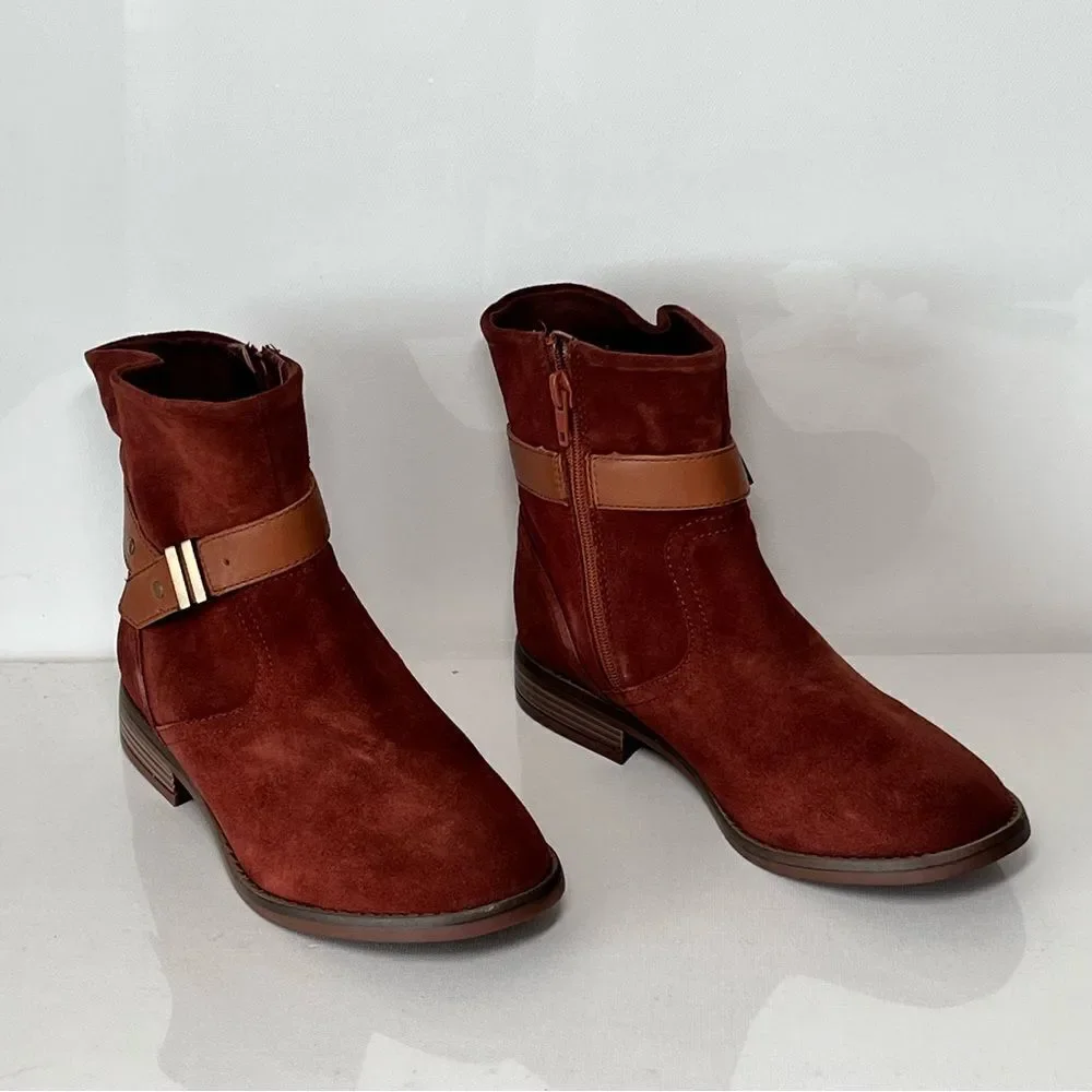 Clarks Camzin Strap Leather Mid Boots